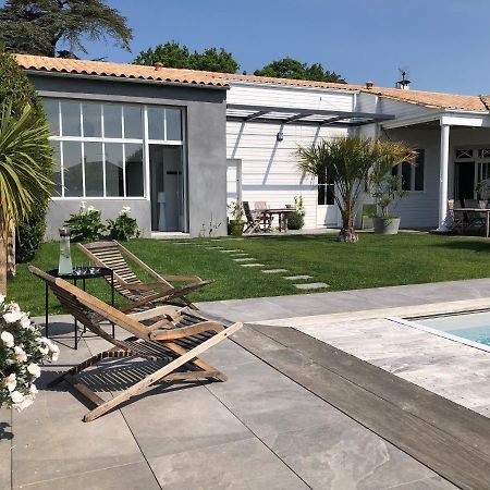 Maison M, Chambre Privee Acces Jardin Piscine Et Jacuzzi Pres De La Rochelle La Rochelle  Exterior photo